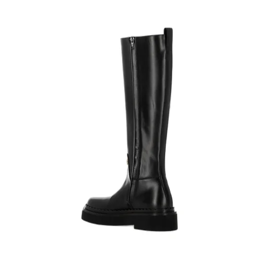 Round Toe Boots