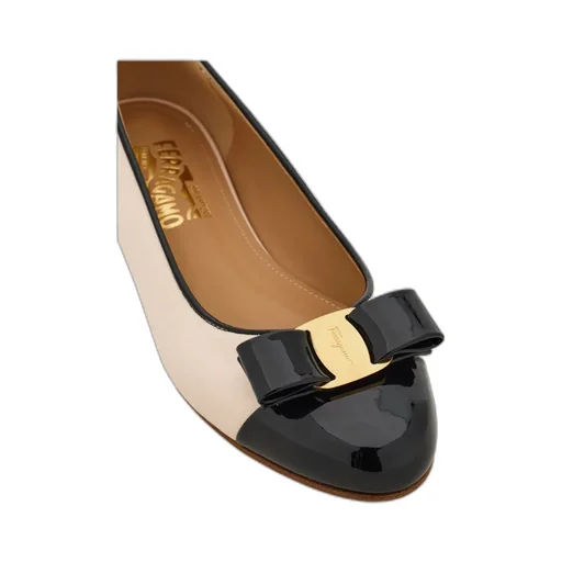 Varina Bicolor Ballet Flat