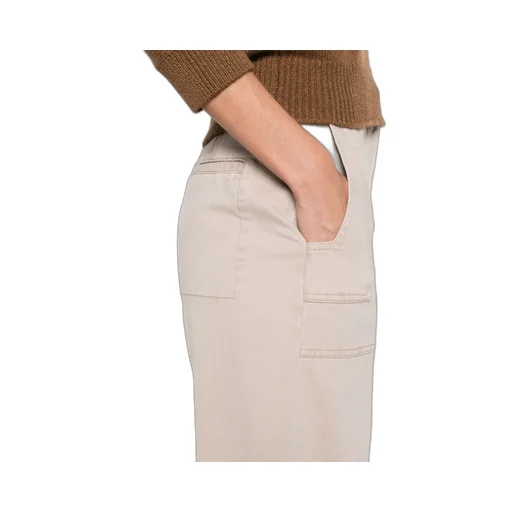 Pocket-Cuffed Cropped Trousers