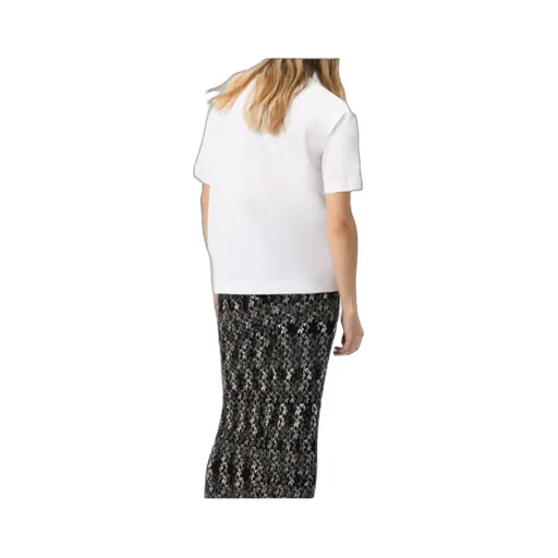 Wave-Pattern Box-Applique T-Shirt