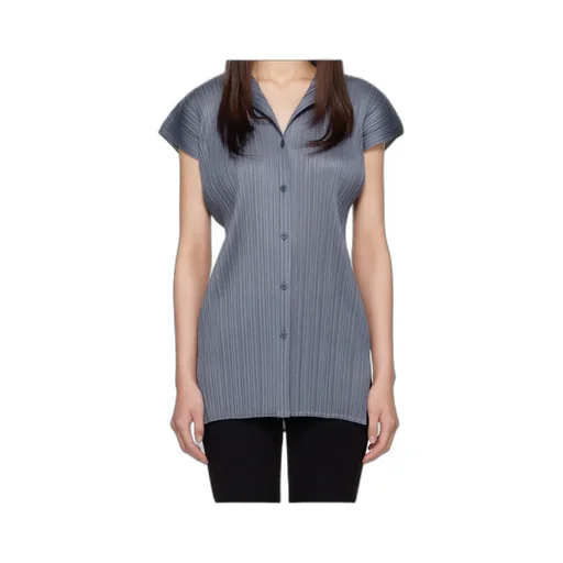 Short-Sleeved Shirt