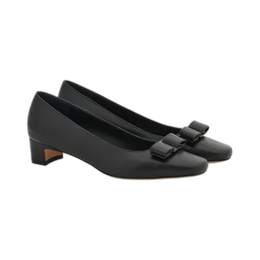 Ferragamo Iconic Bow Pumps