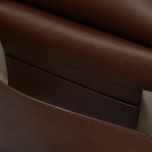 Voyage Medium