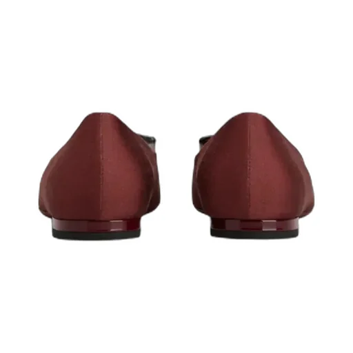 Roger Vivier Pointed Toe Flat Shoes