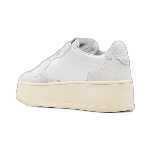 Autry Medalist Lace-Up Sneakers