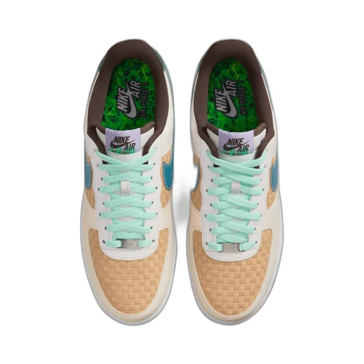 Nike Air Force 1 Sneakers