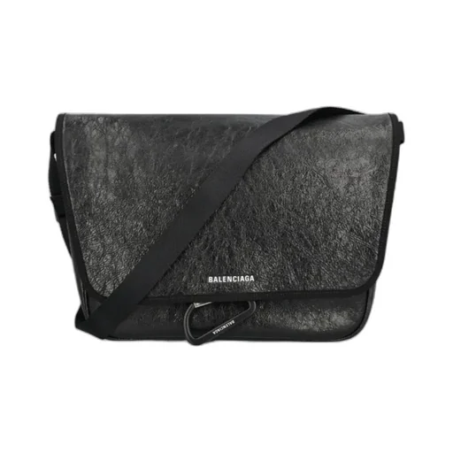 Explorer Shoulder Bag