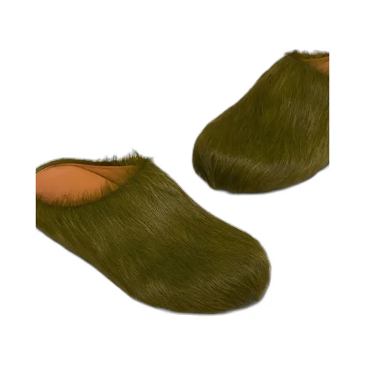 Deep Green Long Hair Calfskin Fussbett Sabot