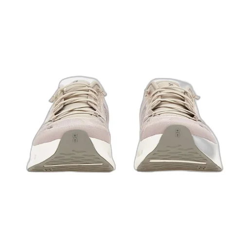 On Running Cloudtilt Lace-Up Sneakers