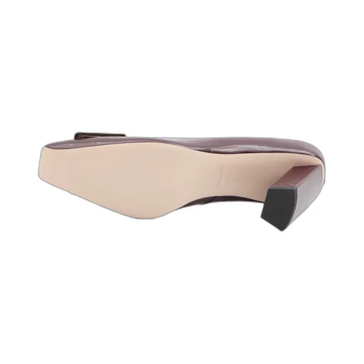 Roger Vivier Logo Engraved Block Heeled Pumps