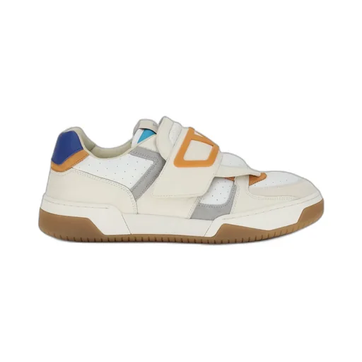 Vlogo Signature Sneakers