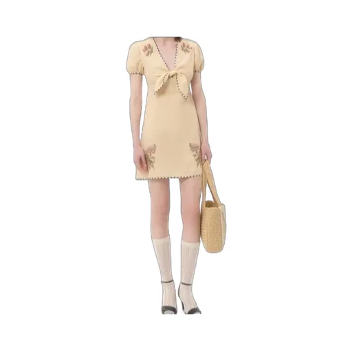 Valentino Garavani Viva Superstar Medium Shopping Bag In Raffia