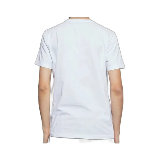 Short-Sleeved T-Shirt