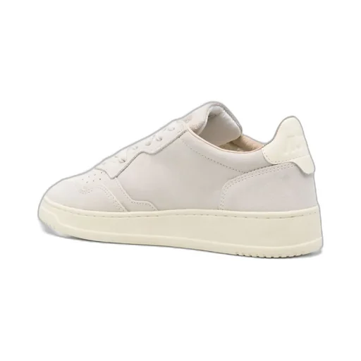 Autry Medalist Lace-Up Sneakers