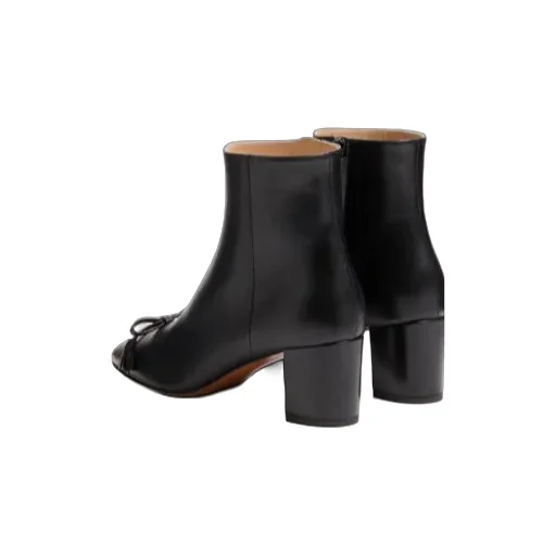 Valentino	Valet Du Roi Vlogo Signature Ankle Boots