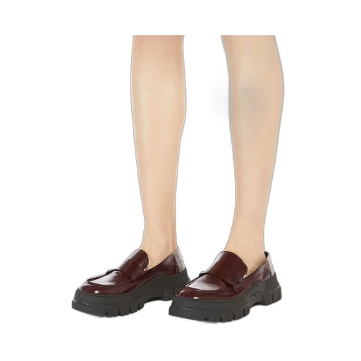 Round-Headed Moccasins