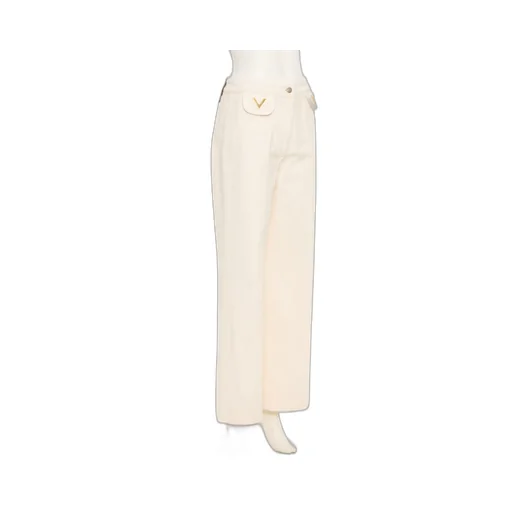 V-Shaped Pocket-Detail Jeans