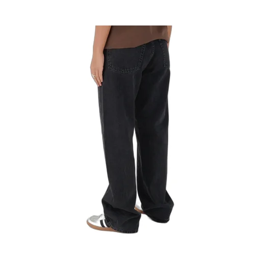 Wide Twist Jeans