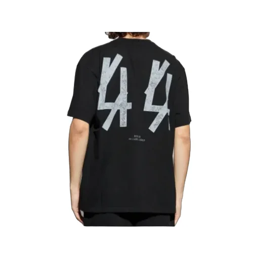 Short-Sleeved T-Shirt