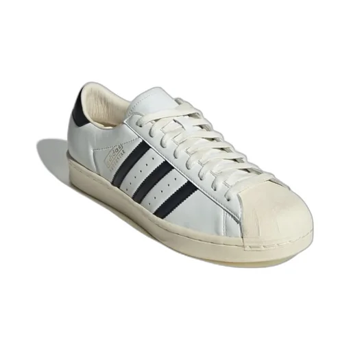 Superstar Vintage Sneakers