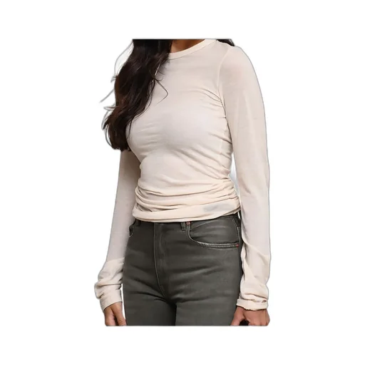 Round-Neck Long-Sleeve T-Shirt