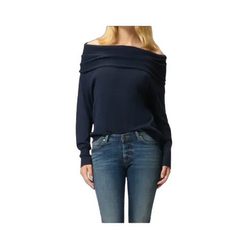 Off-Shoulder Ribbed Jumper