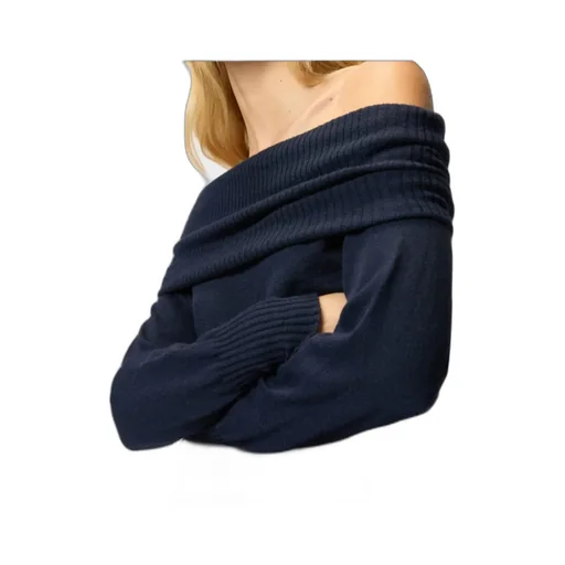 Off-Shoulder Ribbed Jumper