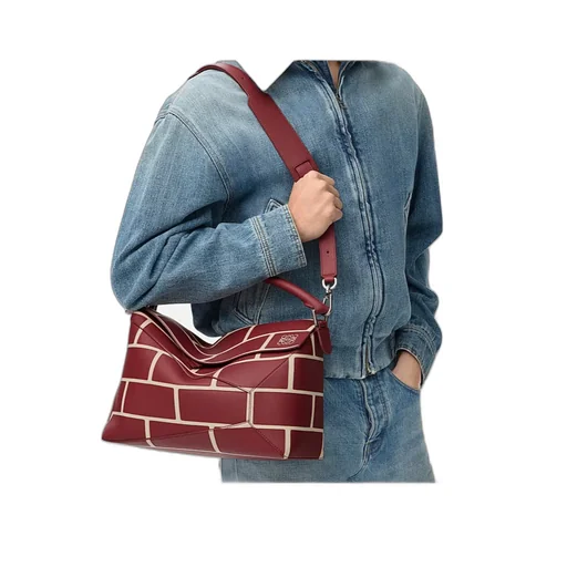 Large Puzzle Edge Shoulder Bag