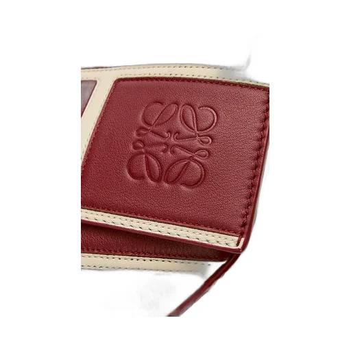 Large Puzzle Edge Shoulder Bag