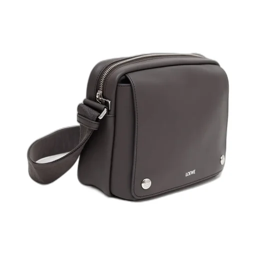 Logo-Plaque Shoulder Bag