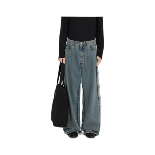 Wide-Leg Jeans