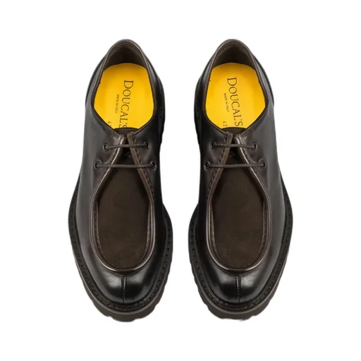 Two-Hole Leather Lace-Up With “Earth” Brown Suede Detail