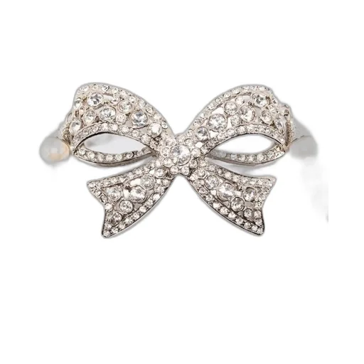 Bow-Pendant Necklace