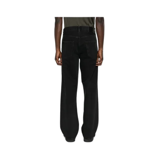 Wide-Leg Jeans