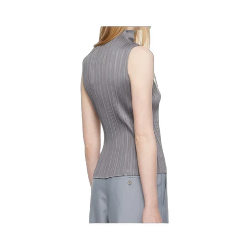 Basics Pleated Sleeveless Top