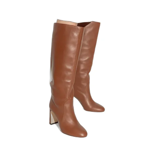 Round Toe Boots