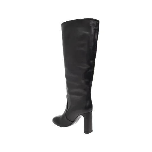 Round Toe Boots