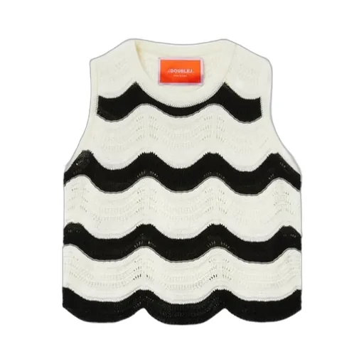 Wave-Pattern Knitted Top