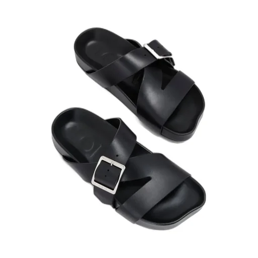 Ease Buckle Slide In Vegetable-Tanned Calfskin