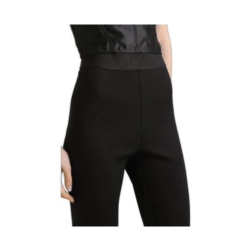 High-Waisted Legging