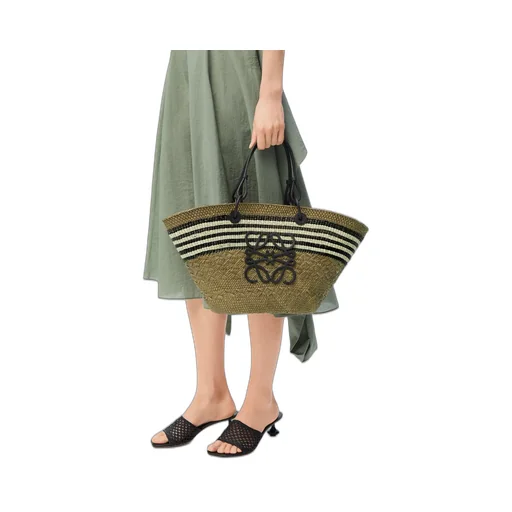 Medium Anagram Basket In Iraca Palm And Calfskin