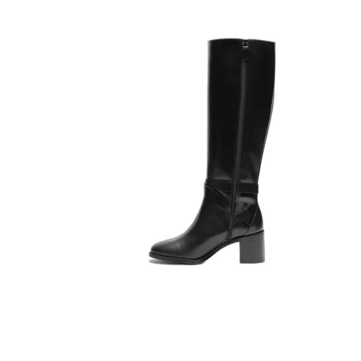 Round Toe Boots