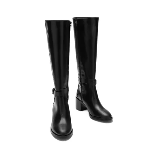 Round Toe Boots