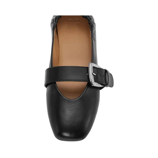 Buckle Strap Ballerinas In Black