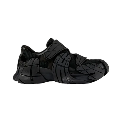 Tormenta Sneakers