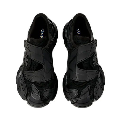 Tormenta Sneakers