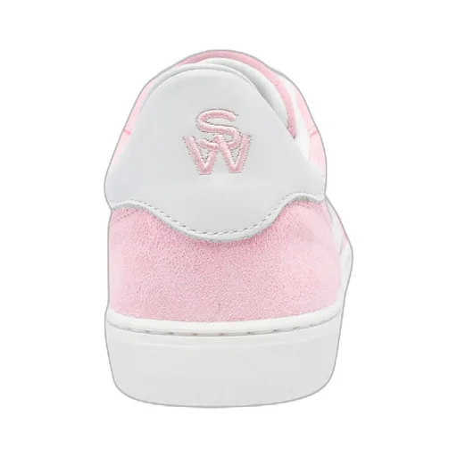 Low-Top Casual Shoes