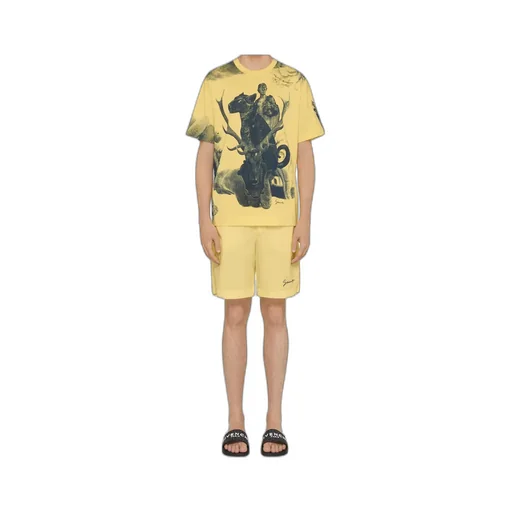 Short-Sleeved T-Shirt