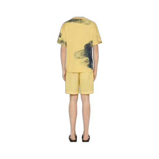 Short-Sleeved T-Shirt