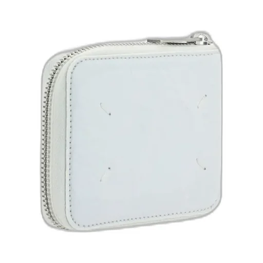 Crease-Effect Wallet